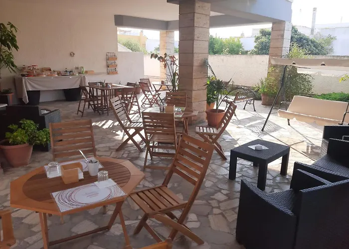 Il Cedro 住宿加早餐酒店 萨尔维