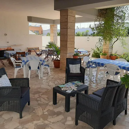 فندق مبيت وإفطار Il Cedro 4*