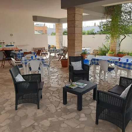 Il Cedro سالفي