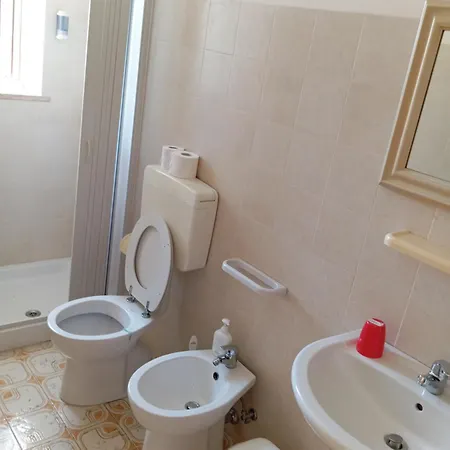 Il Cedro Bed and Breakfast Salve
