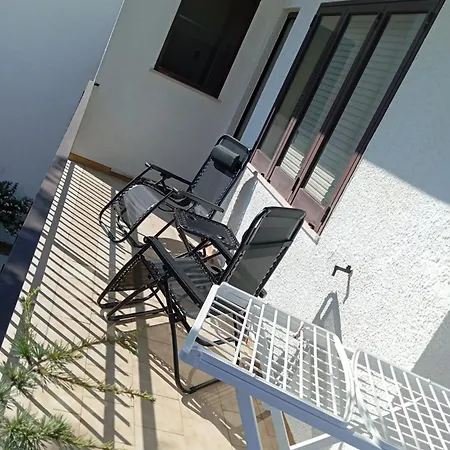 Il Cedro Bed & Breakfast Salve