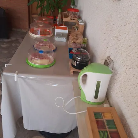 Il Cedro לינה וארוחת בוקר 4*