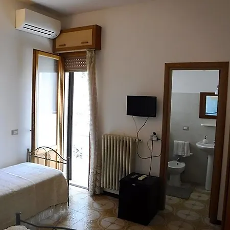 Il Cedro Nocleg ze śniadaniem